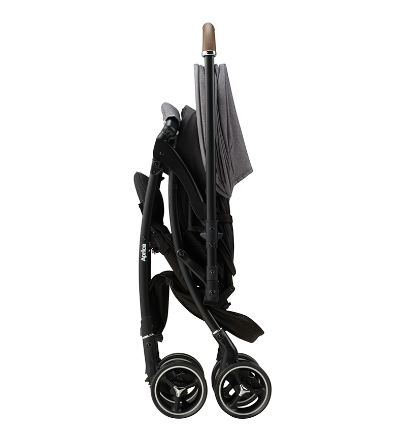 アップリカラクーナクッション_収納時